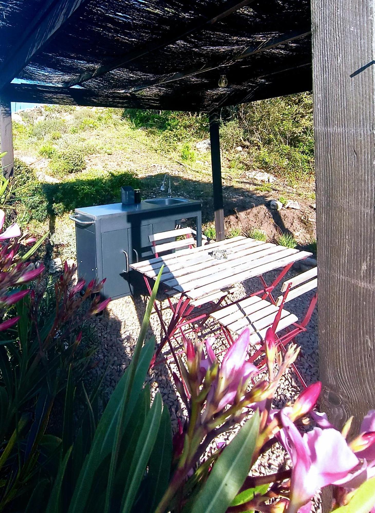 La Cera Farm Camping B&B Санта-Тереза-Галлура Экстерьер фото
