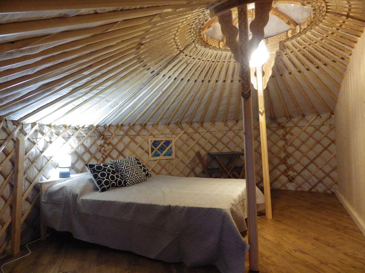 La Cera Farm Camping B&B Санта-Тереза-Галлура Экстерьер фото